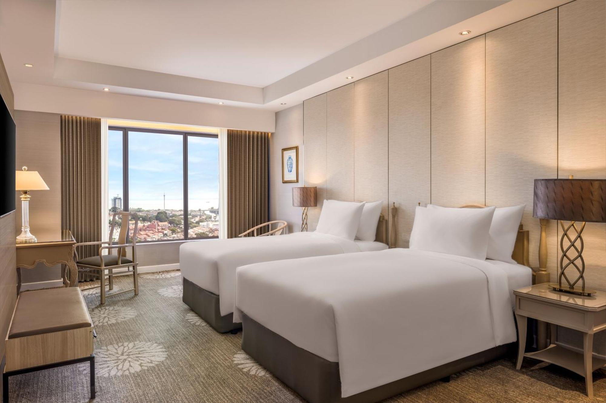 Dusit Princess 4*