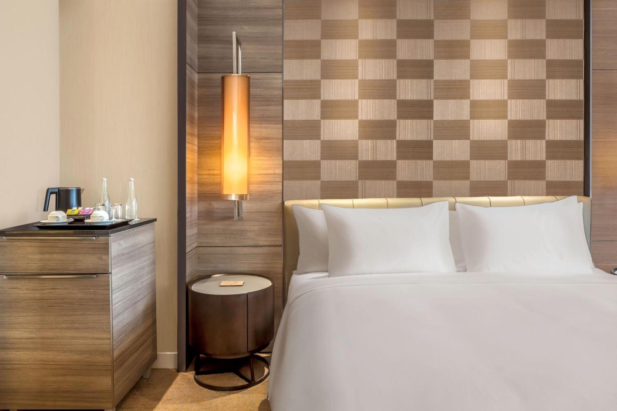 Dusit Princess Hotel 5*